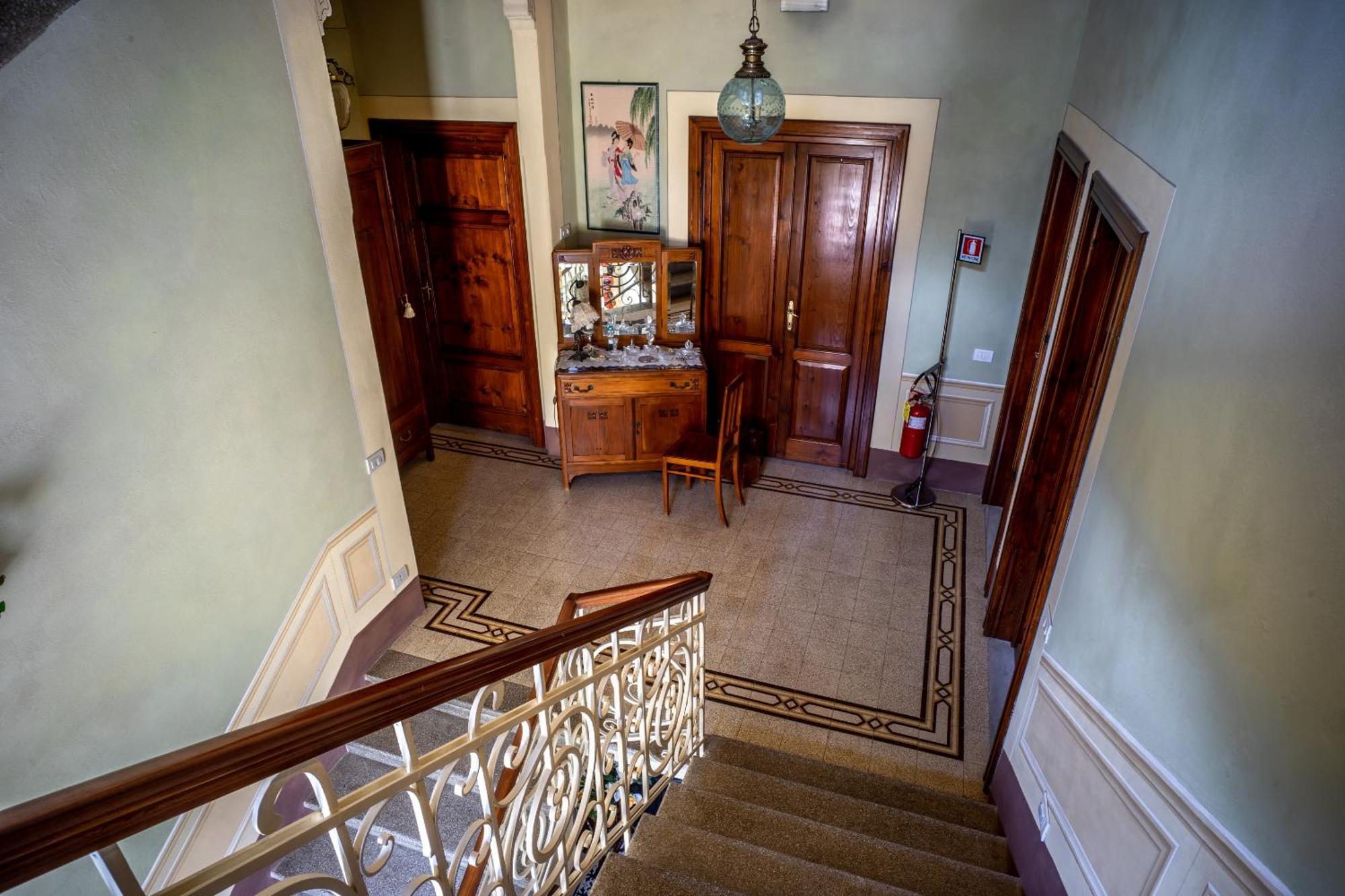 Marta Guest House Lucca Luaran gambar