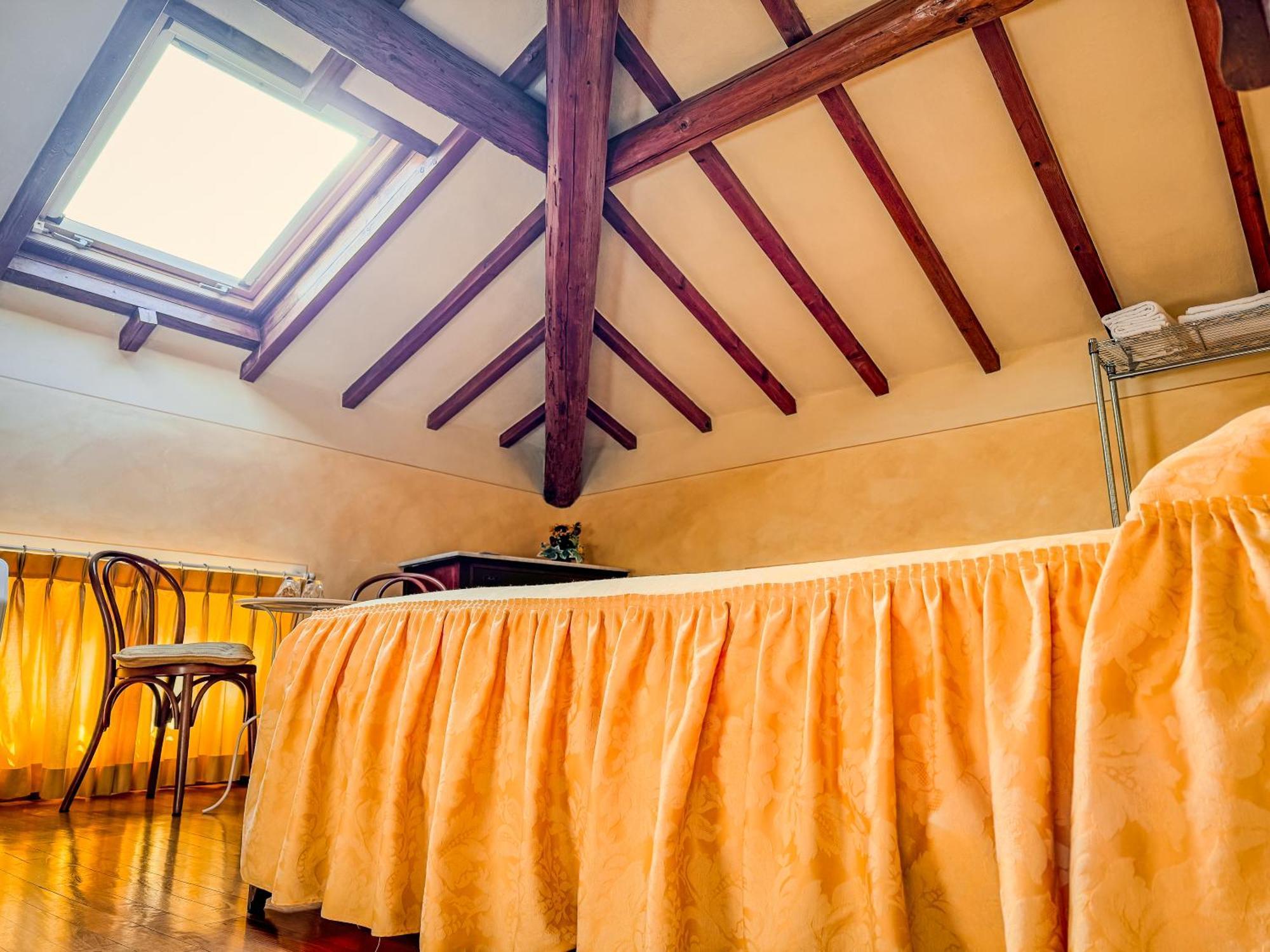 Marta Guest House Lucca Bilik gambar